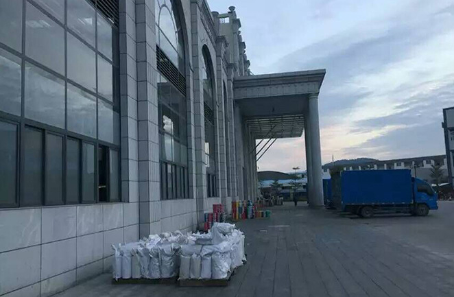12月23日 大发88首批1200扎 电线踏上非洲大陆，非洲市场需要大发88电缆